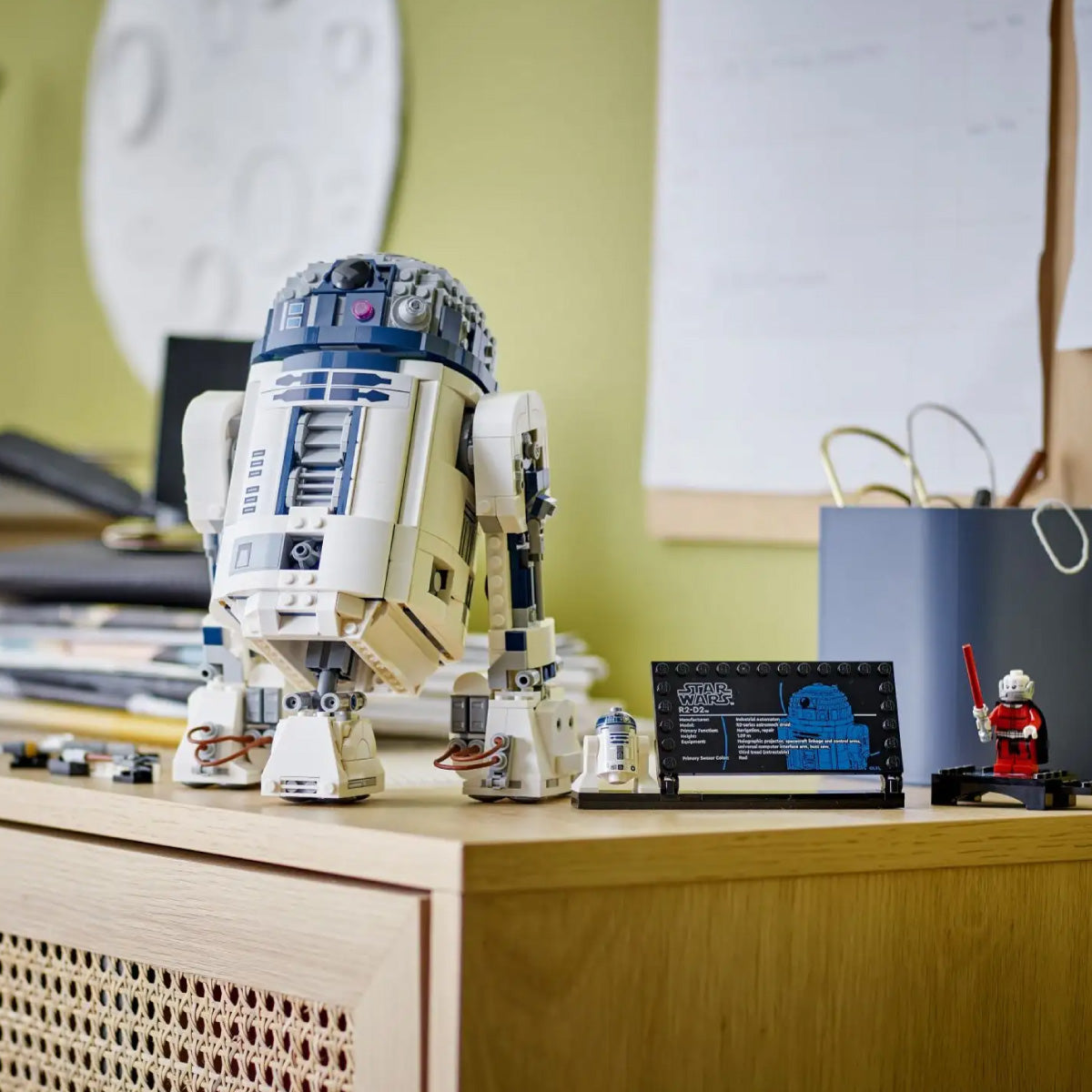 75379 - r2d2