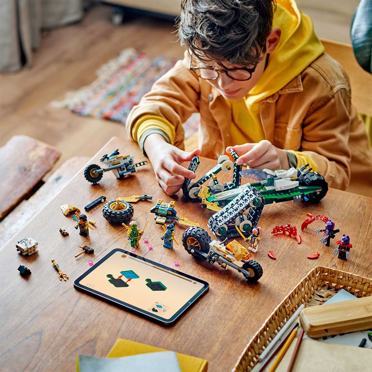 LEGO Ninjago 71820 cingolato del team ninja