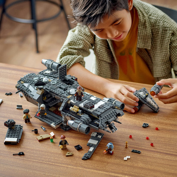 LEGO Star Wars 75374 the onyx cinder