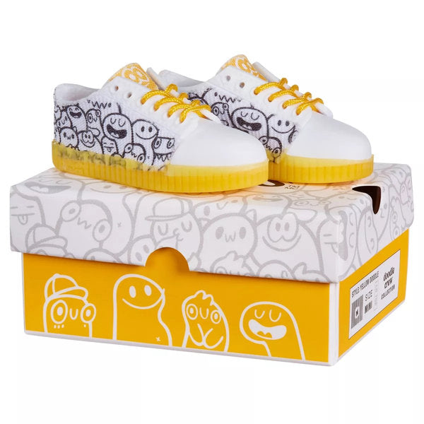 mga's miniverse - make it mini sneakers