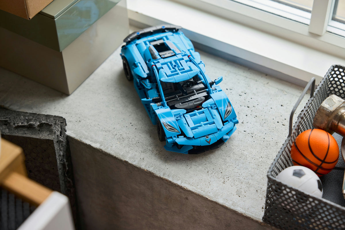 LEGO Technic 42217 chevrolet corvette stingray blu
