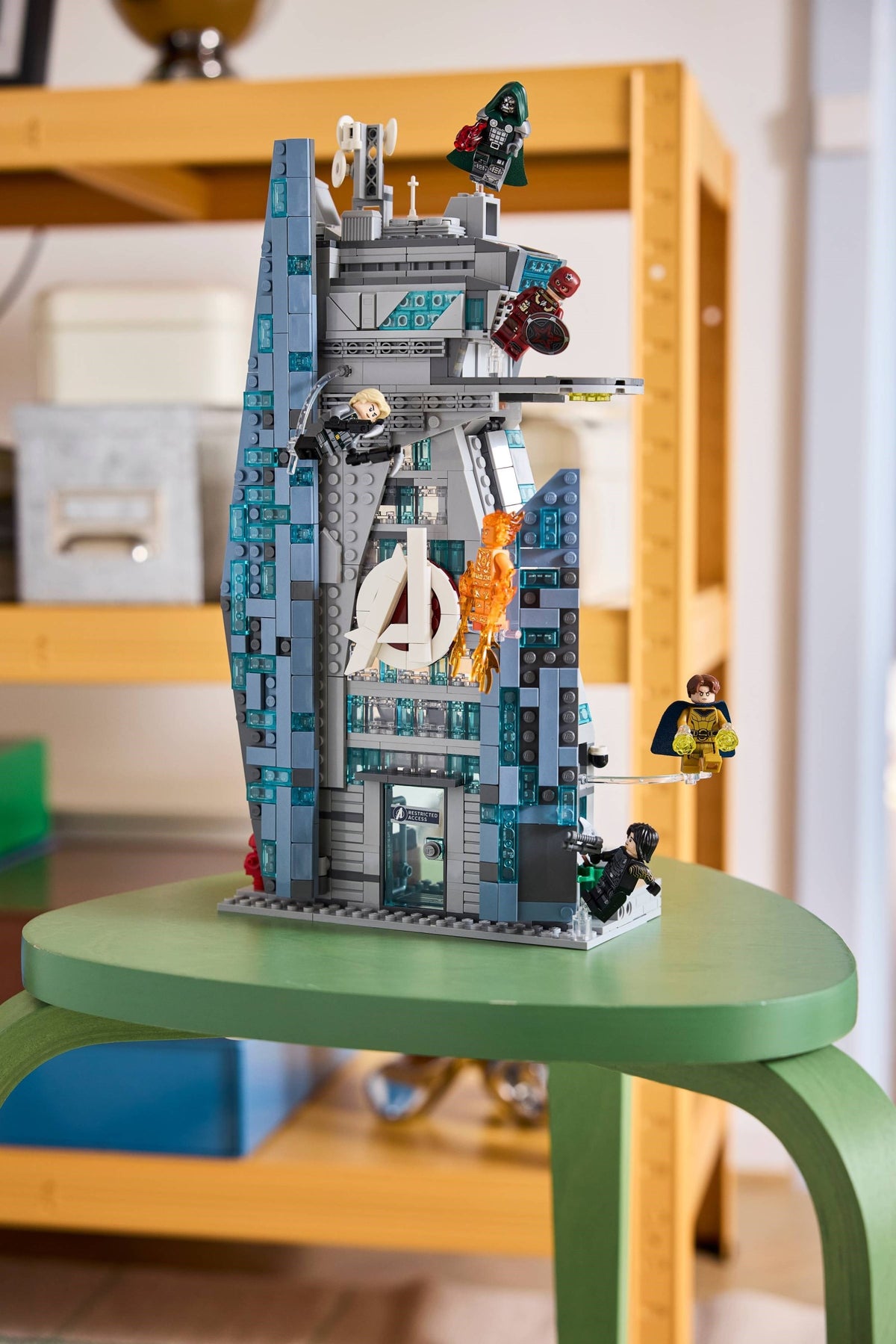 LEGO Super Heroes 76352 avengers: doomsday nuova torre degli avengers
