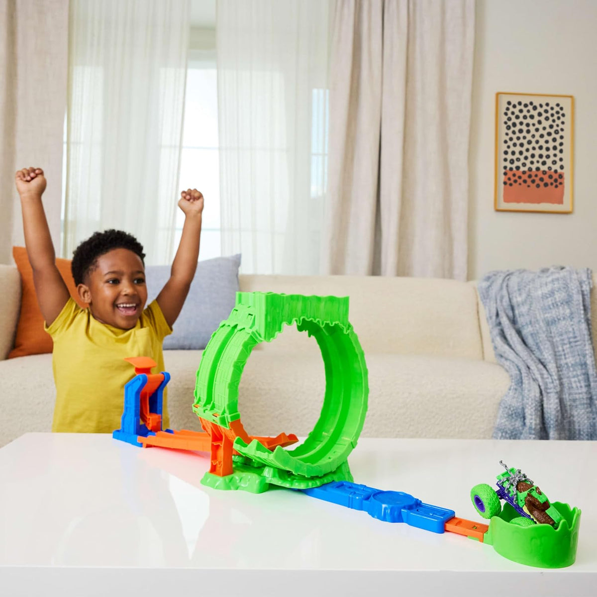 hot wheels - monster truck mutant chaos - sfida del loop